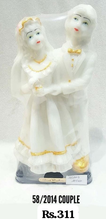 Couple Statue